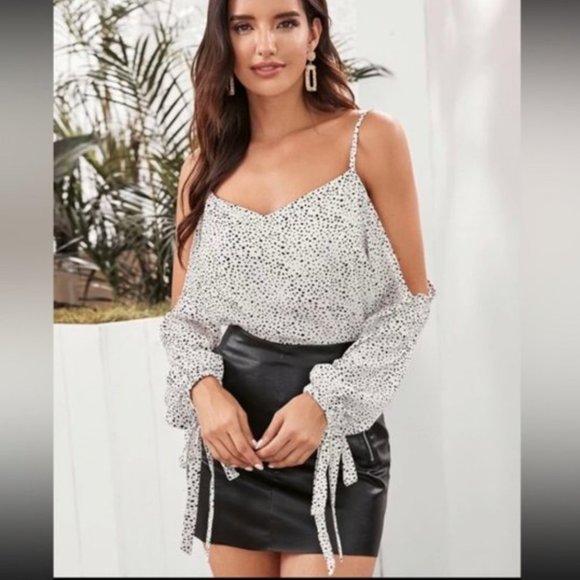 Dalmatian Print Cold Shoulder Blouse NEW - Picture 3 of 16